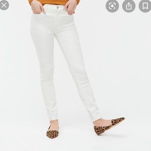 JCrew Factory NWT 9" high-rise skinny jean 
AK526